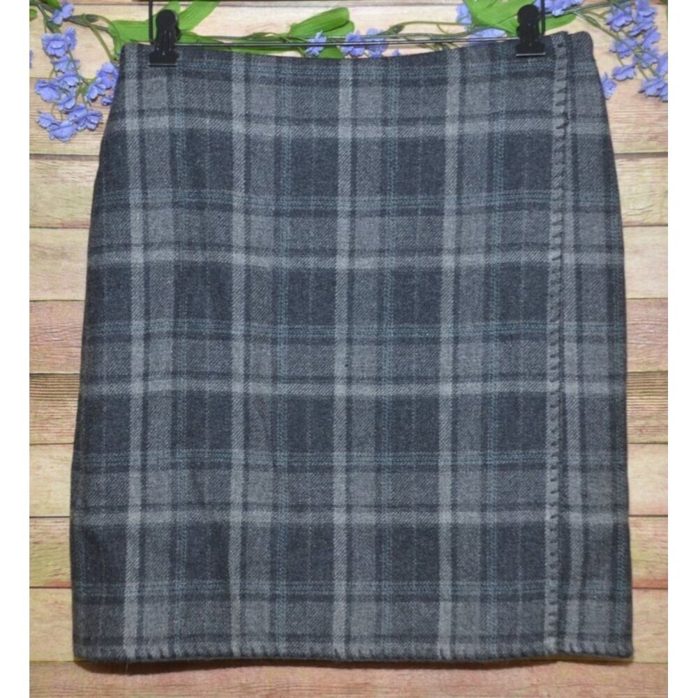 Eddie Bauer Ladies Gray Plaid Wool Blend Faux Wrap Short Skirt 4 Dark Academia